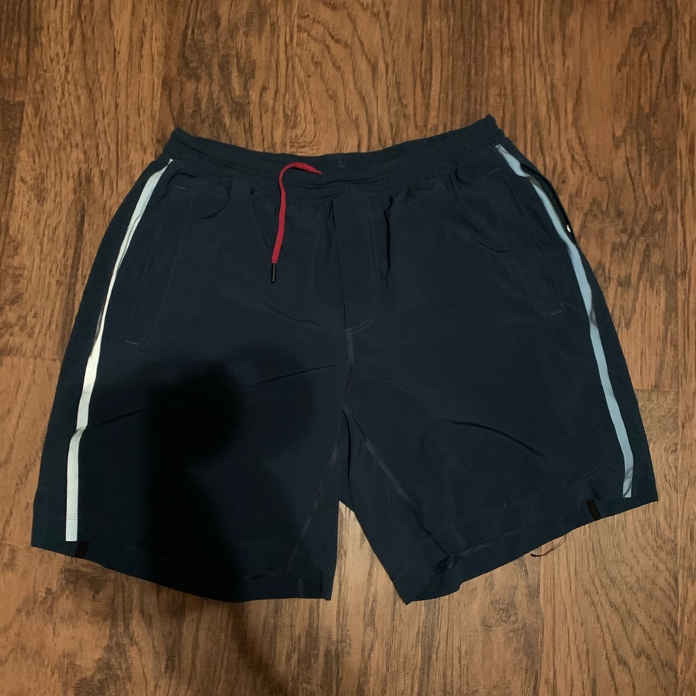 Men’s Lululemon Teal Lined Pace Breaker Shorts